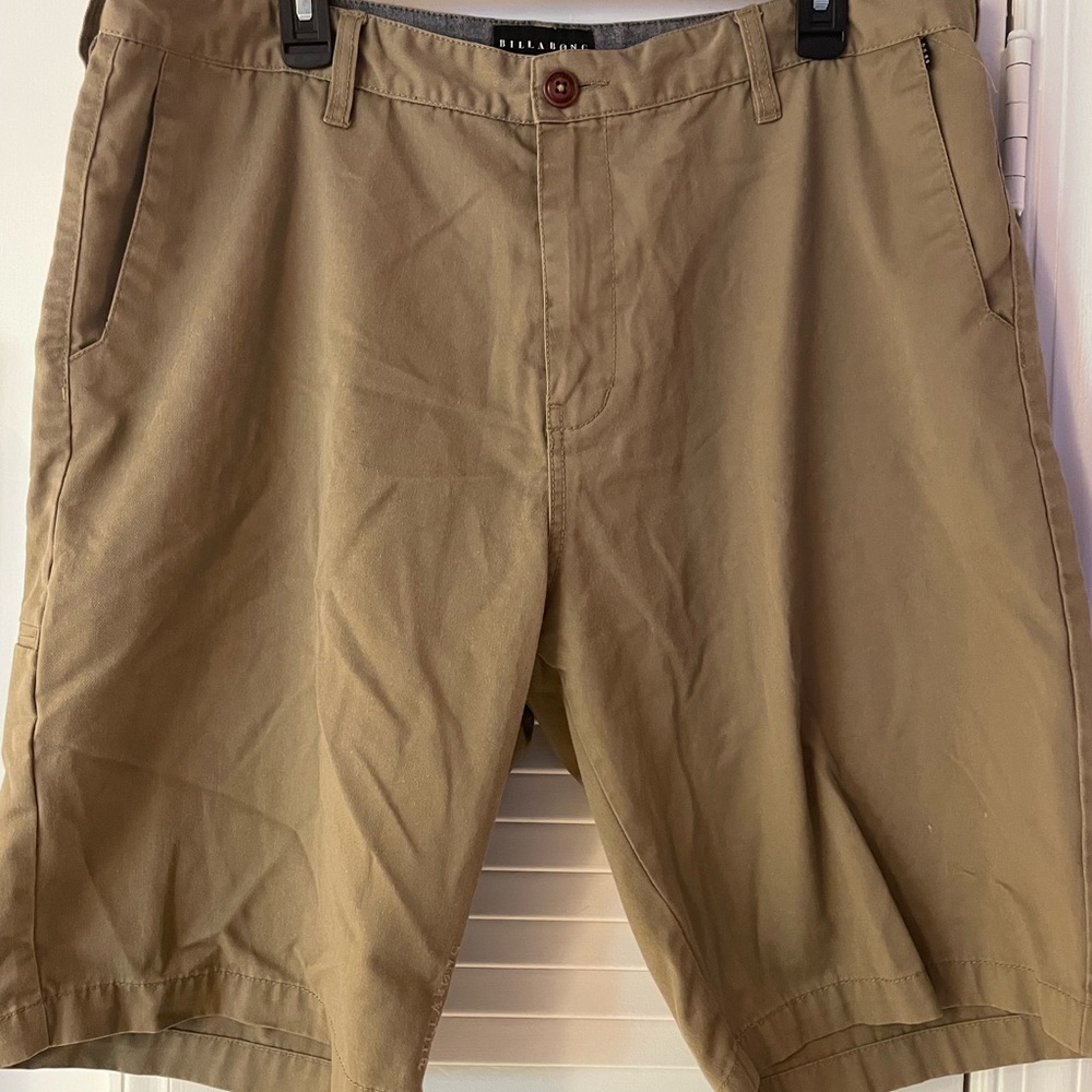 Men’s Billabong shorts 10 1/2” inseam